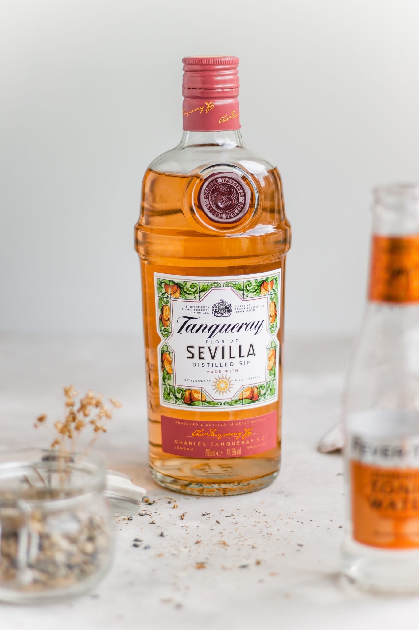 Clementine Gin & Tonic Helen Kookt