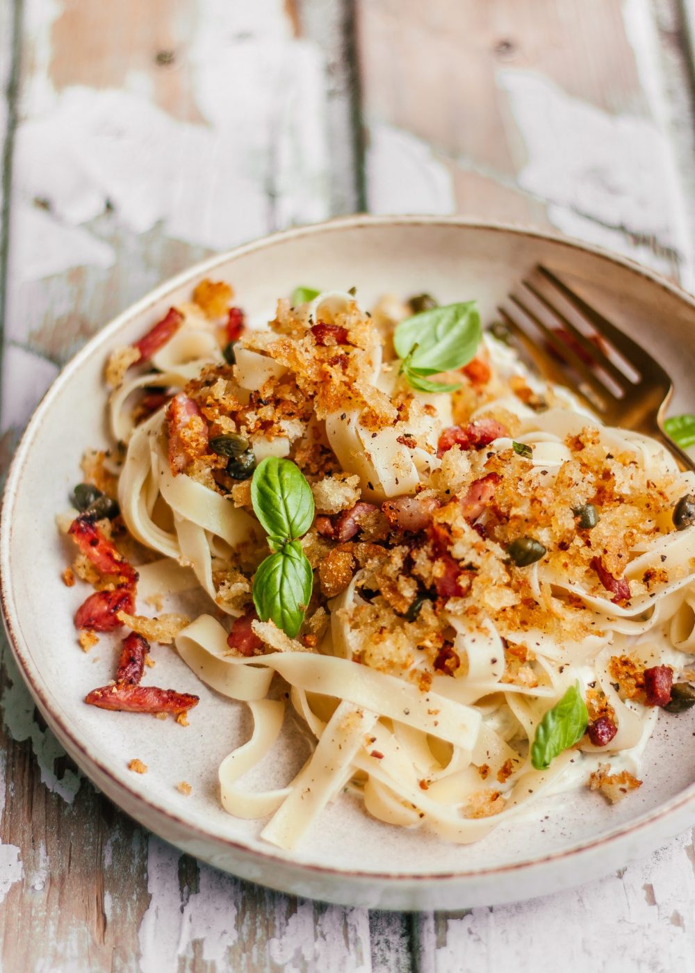Tagliatelle met krokante spek en roomkaas