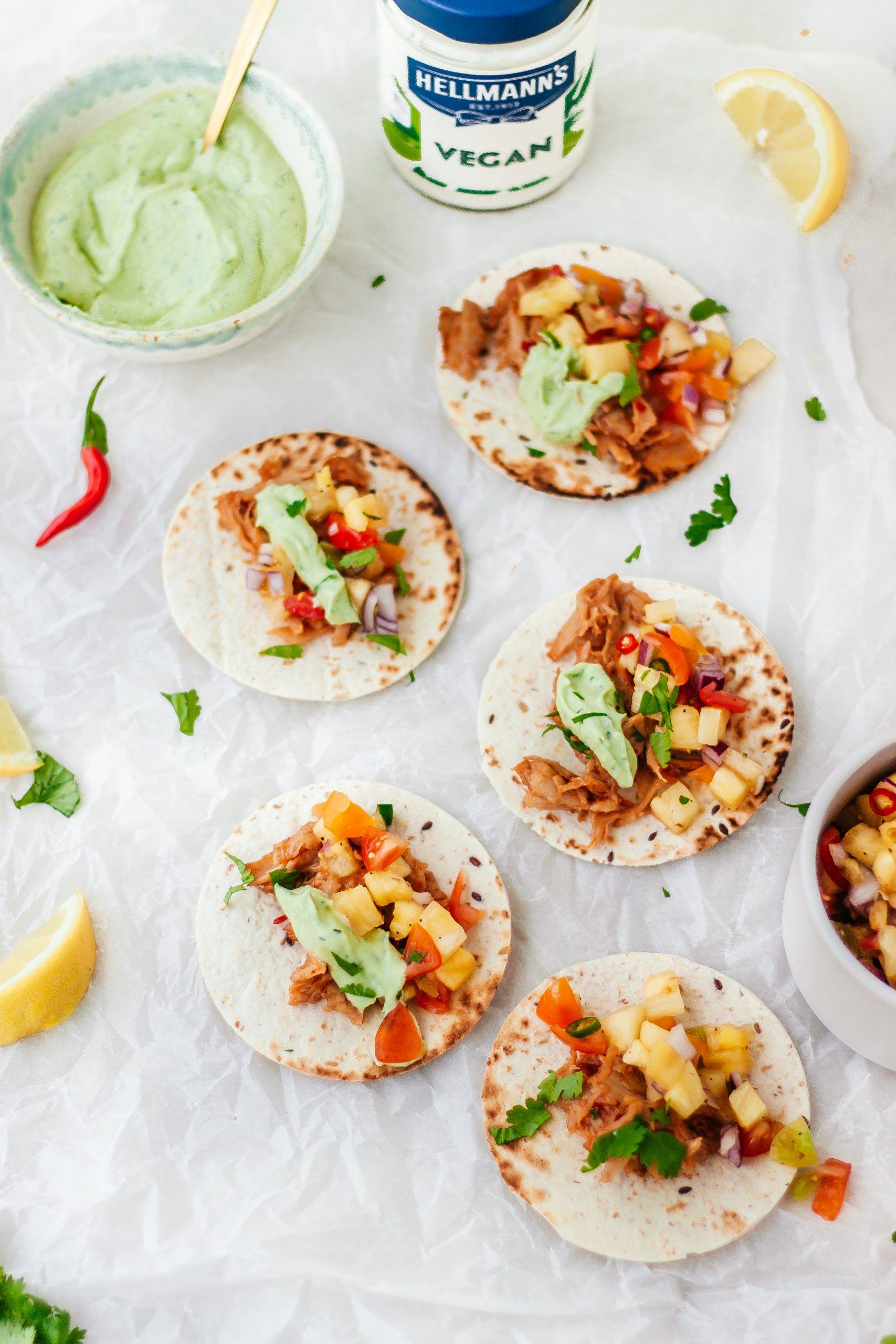 Bbq pulled “chicken” taco met ananas